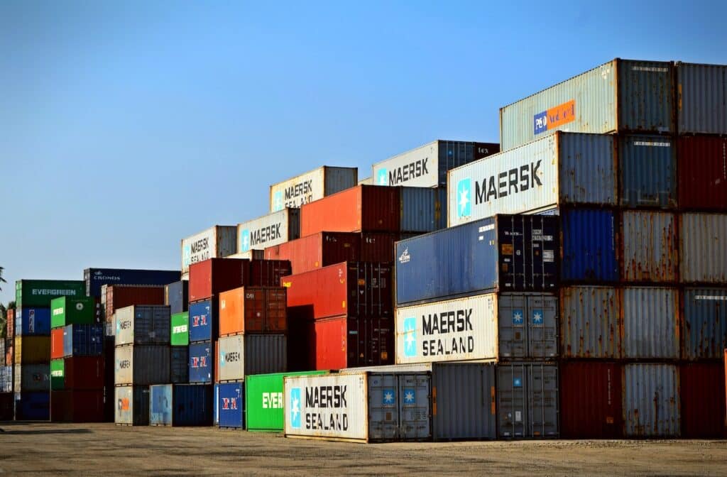 container di spedizione prodotti in dropshipping